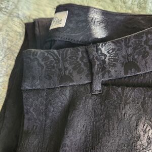 Old Navy NWT Black Jacquard Diva Pants - Sz 4